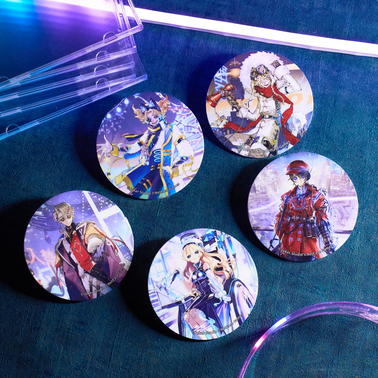 Identity V OSAKANEO Badge - Random (5 designs total) 